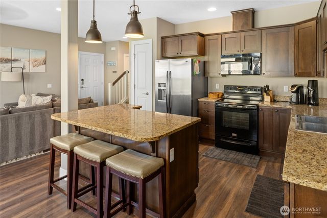 23041 Sunserra Loop NW, Quincy, WA 98848