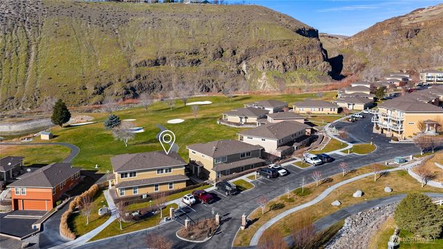 23041 Sunserra Loop NW, Quincy, WA 98848