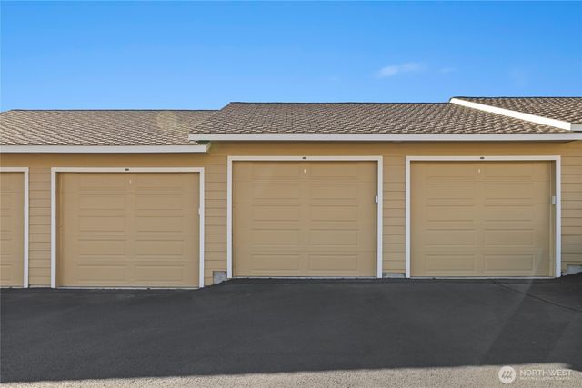 23041 Sunserra Loop NW, Quincy, WA 98848