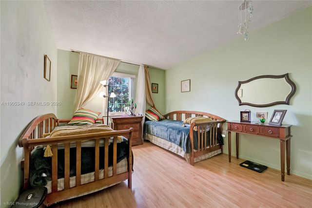 9500 SW 79th Street, Miami, FL 33173