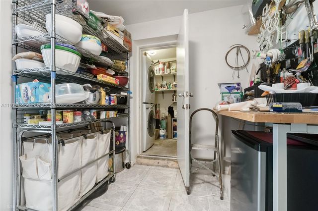 9500 SW 79th Street, Miami, FL 33173