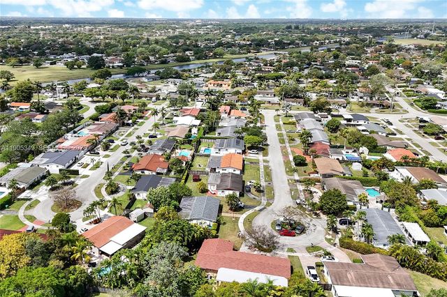 9500 SW 79th Street, Miami, FL 33173