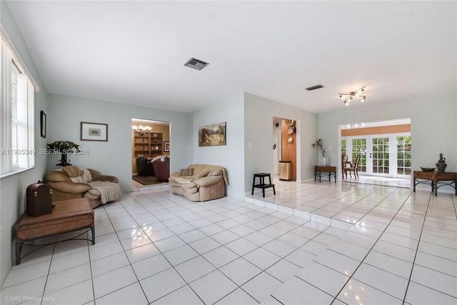 9500 SW 79th Street, Miami, FL 33173