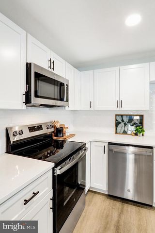 2306 ELIZABETH AVE, Temple, PA 19560