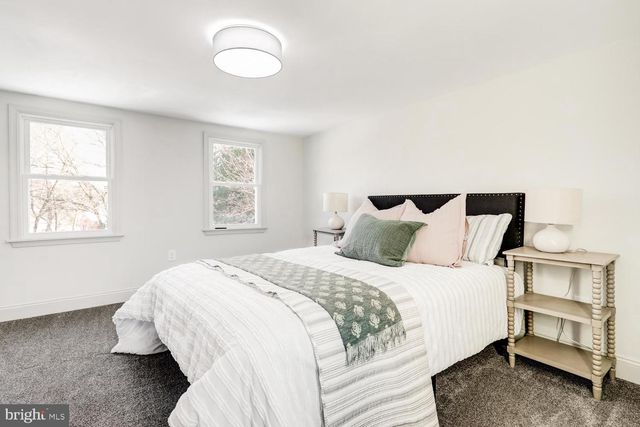 2306 ELIZABETH AVE, Temple, PA 19560