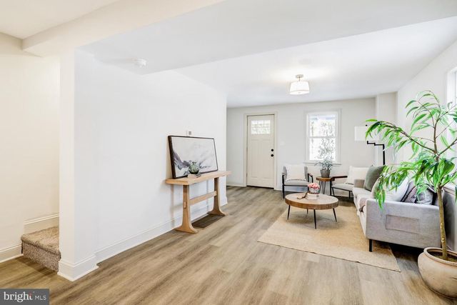 2306 ELIZABETH AVE, Temple, PA 19560