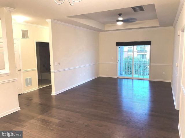 4743 CHAMPIONS RUN, Cherry Hill, NJ 08002