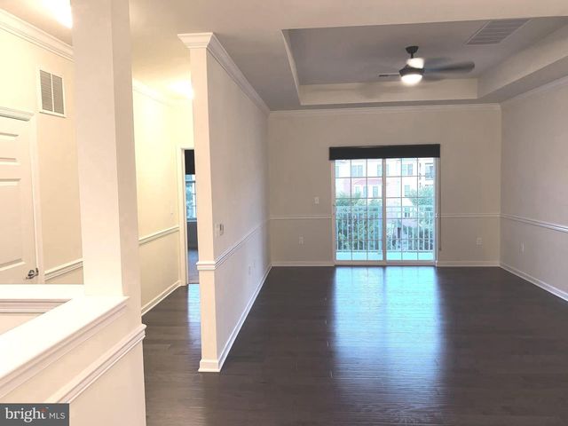 4743 CHAMPIONS RUN, Cherry Hill, NJ 08002
