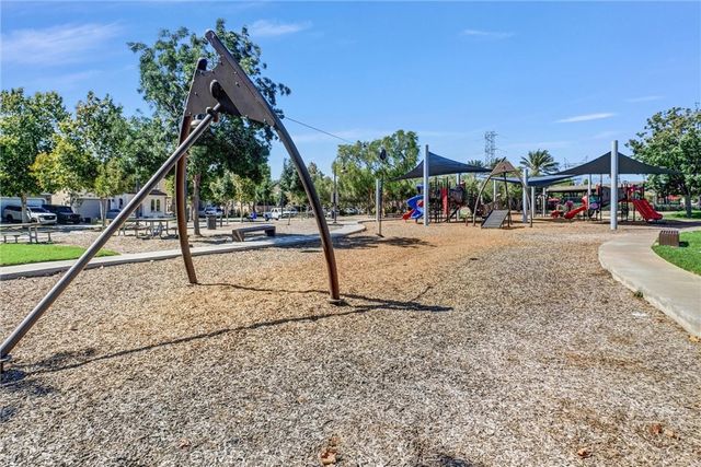 4157 S Winwood Paseo, Ontario, CA 91761