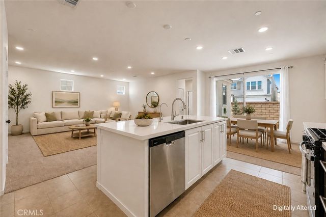 4157 S Winwood Paseo, Ontario, CA 91761
