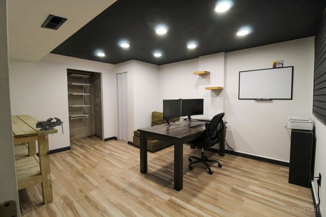 1513 Charleston Lane, Miami Twp, OH 45140