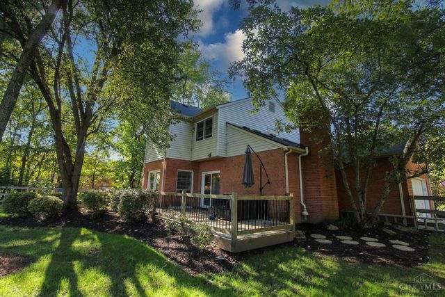 1513 Charleston Lane, Miami Twp, OH 45140