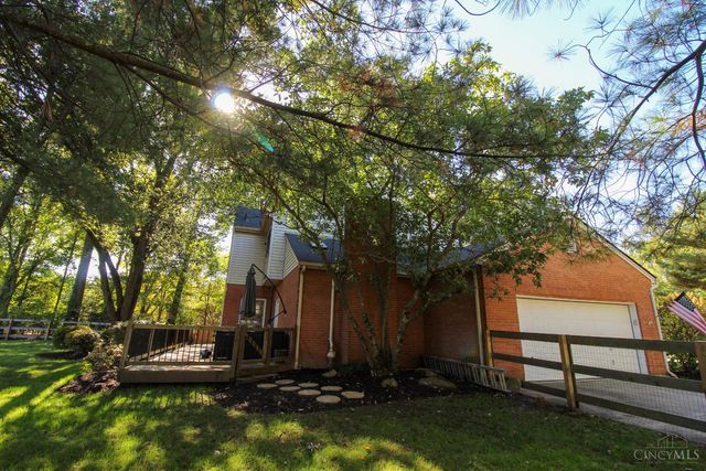 1513 Charleston Lane, Miami Twp, OH 45140