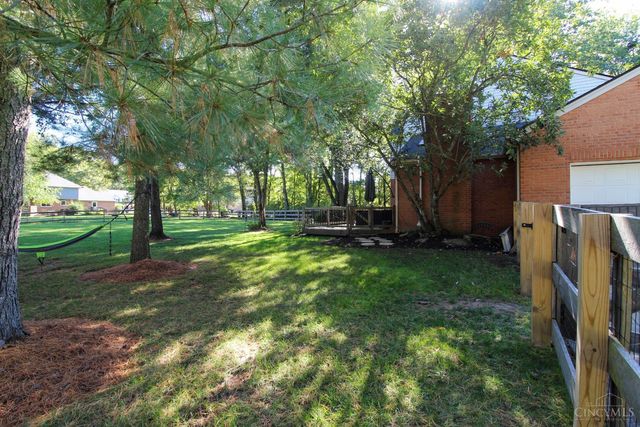 1513 Charleston Lane, Miami Twp, OH 45140