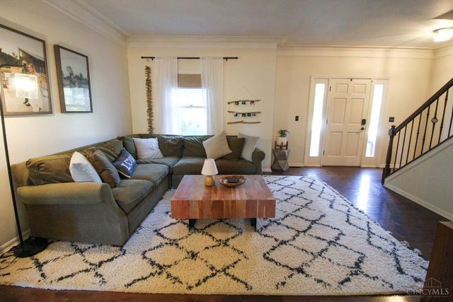 1513 Charleston Lane, Miami Twp, OH 45140