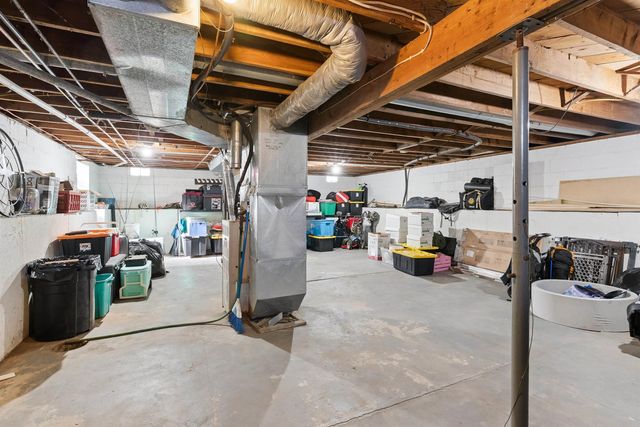 541 Jones Road, Evansdale, IA 50707