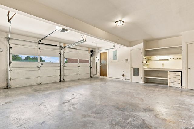 4014 FAWNRIDGE DR, San Antonio, TX 78229