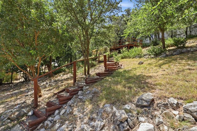 4014 FAWNRIDGE DR, San Antonio, TX 78229