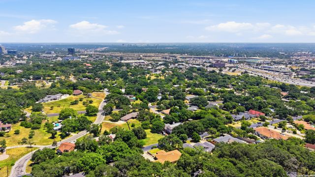 4014 FAWNRIDGE DR, San Antonio, TX 78229