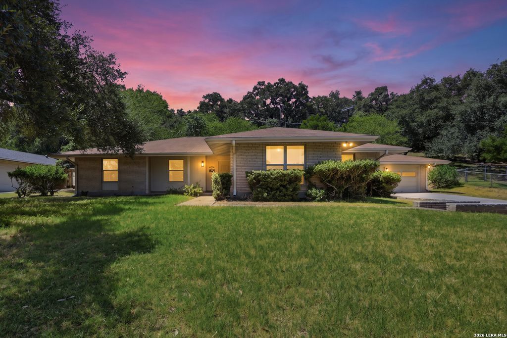 4014 FAWNRIDGE DR, San Antonio, TX 78229