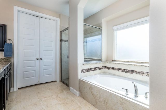 6231 Warwick Garden Lane, Spring, TX 77379