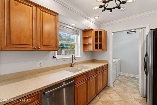 8359 Makiki Drive, Diamondhead, MS 39525