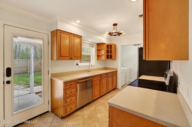 8359 Makiki Drive, Diamondhead, MS 39525