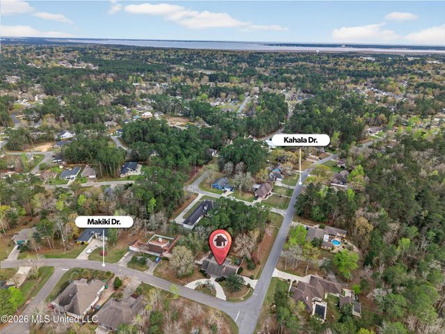 8359 Makiki Drive, Diamondhead, MS 39525