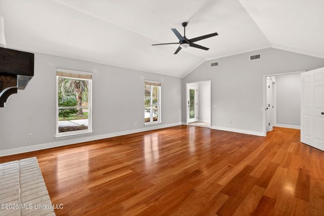 8359 Makiki Drive, Diamondhead, MS 39525