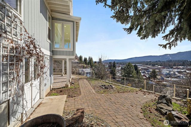 205 W 5th Street, Cle Elum, WA 98922