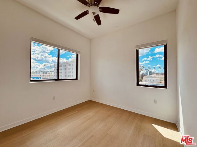 3977 Beverly Boulevard 402, Los Angeles, CA 90004