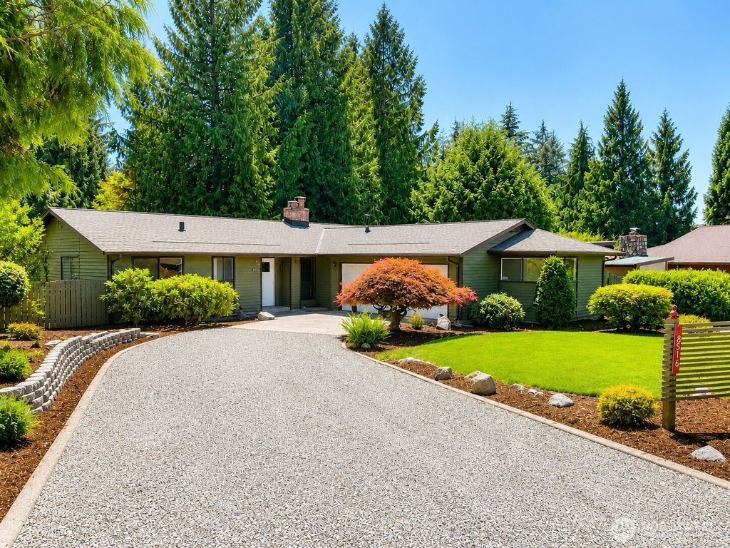 8516 29th Street Ct E, Edgewood, WA 98371