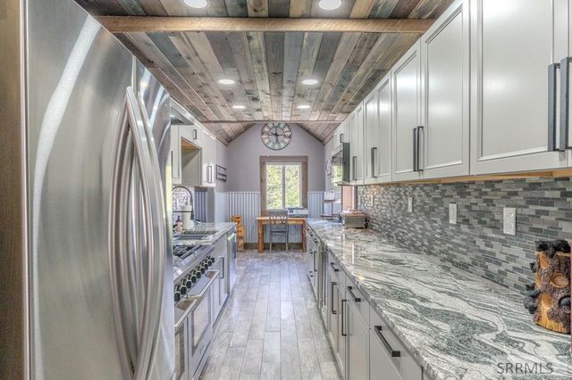 4460 Sawtelle Circle, Island Park, ID 83429