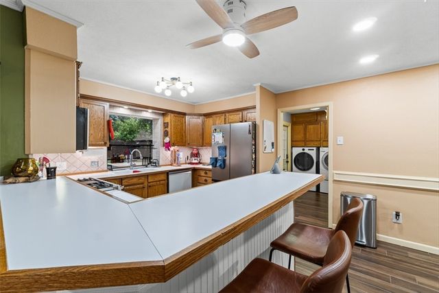 117 Chiltipin Dr, Portland, TX 78374