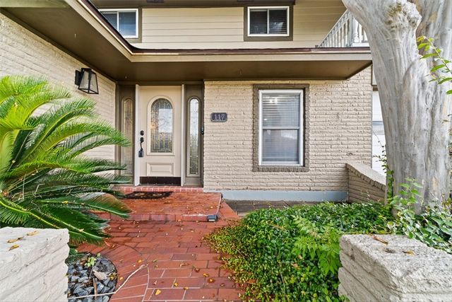 117 Chiltipin Dr, Portland, TX 78374