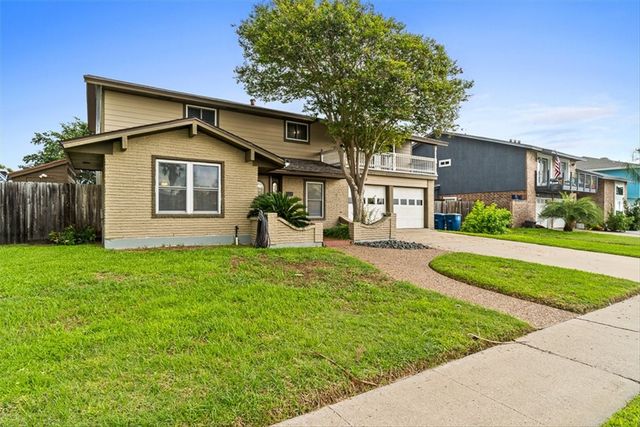 117 Chiltipin Dr, Portland, TX 78374