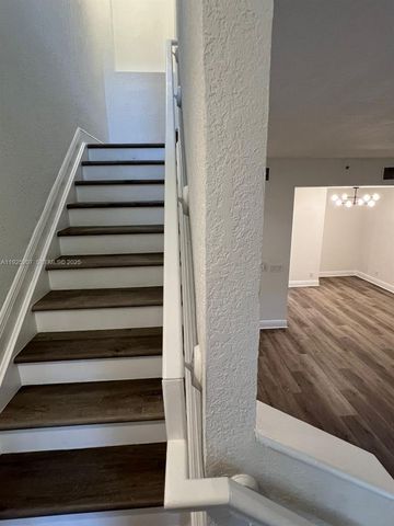 22 SW 6th Ct 22, Pompano Beach, FL 33060