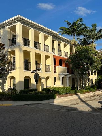 22 SW 6th Ct 22, Pompano Beach, FL 33060