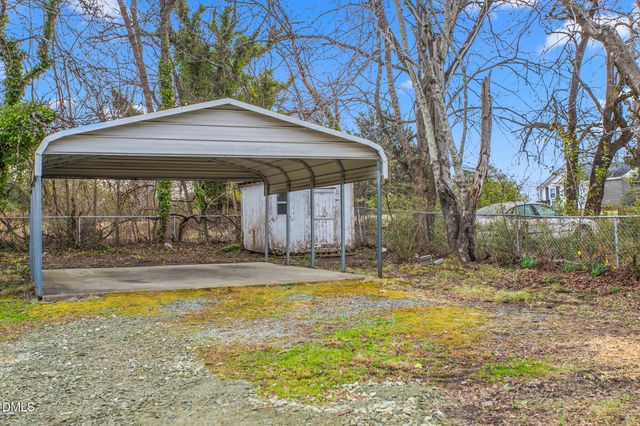 1615 Preston Street, Burlington, NC 27217