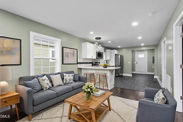 1615 Preston Street, Burlington, NC 27217