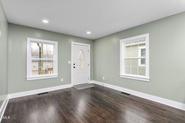 1615 Preston Street, Burlington, NC 27217