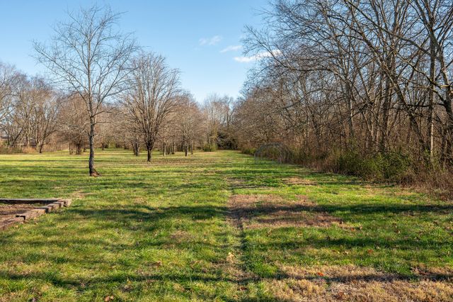 198 Tammy Dr, Gallatin, TN 37066