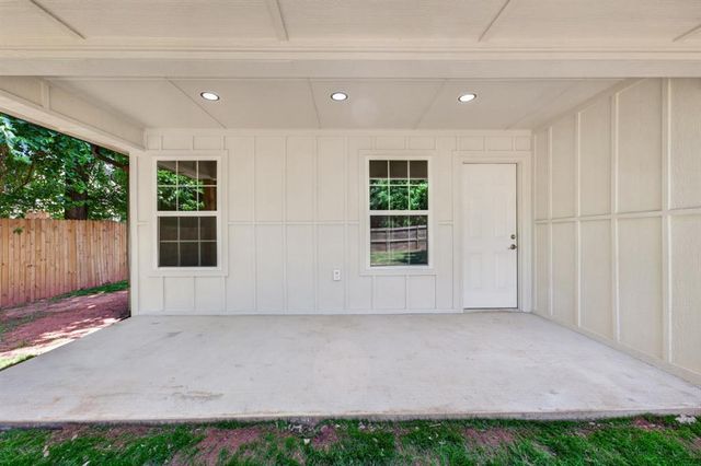 2313 E Madison Street, Oklahoma City, OK 73111