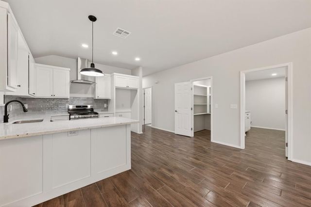 2313 E Madison Street, Oklahoma City, OK 73111