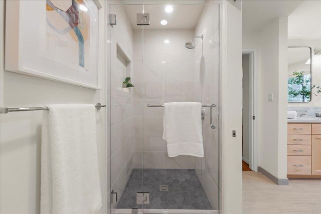 600 Pennsylvania Avenue 10, Los Gatos, CA 95030