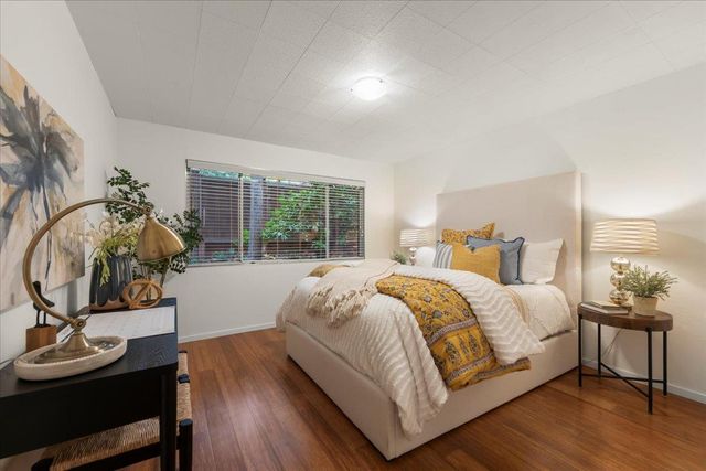600 Pennsylvania Avenue 10, Los Gatos, CA 95030