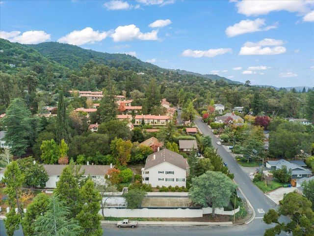 600 Pennsylvania Avenue 10, Los Gatos, CA 95030