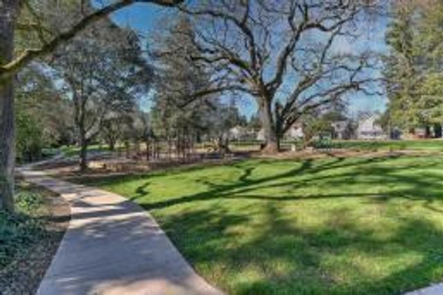 600 Pennsylvania Avenue 10, Los Gatos, CA 95030