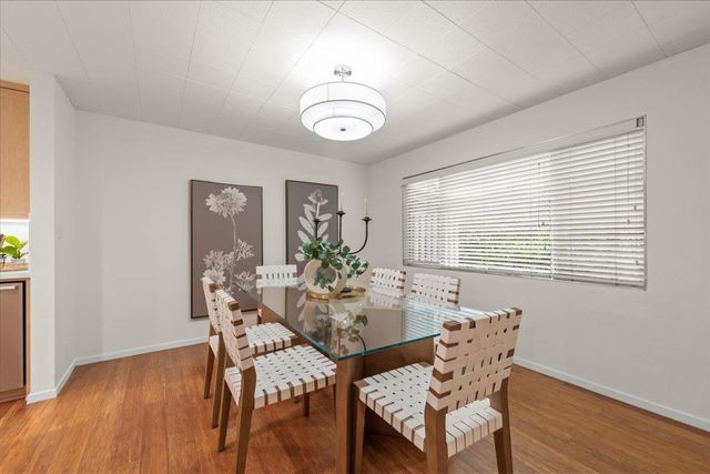 600 Pennsylvania Avenue 10, Los Gatos, CA 95030