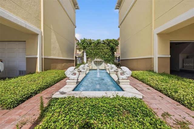 113 GRAND BEACH PLACE, Tampa, FL 33609